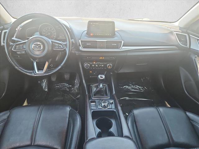 Used 2017 MAZDA MAZDA3 Touring FWD image 16