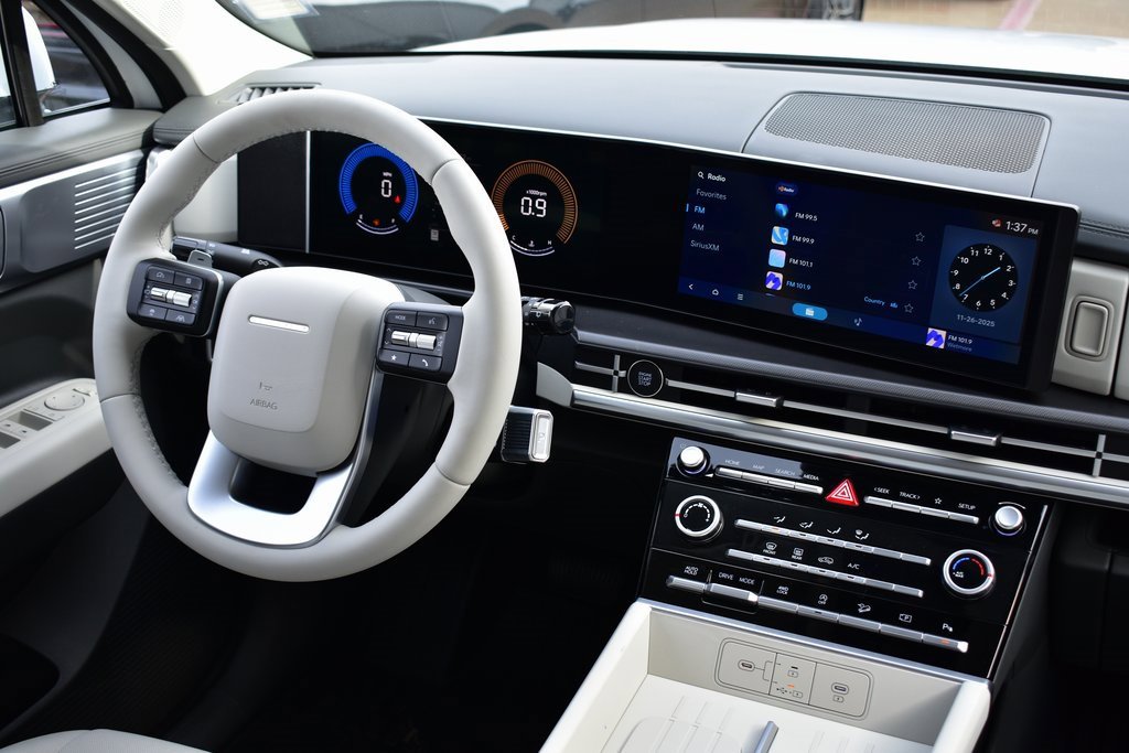 New 2026 Hyundai Santa Fe SE image 33