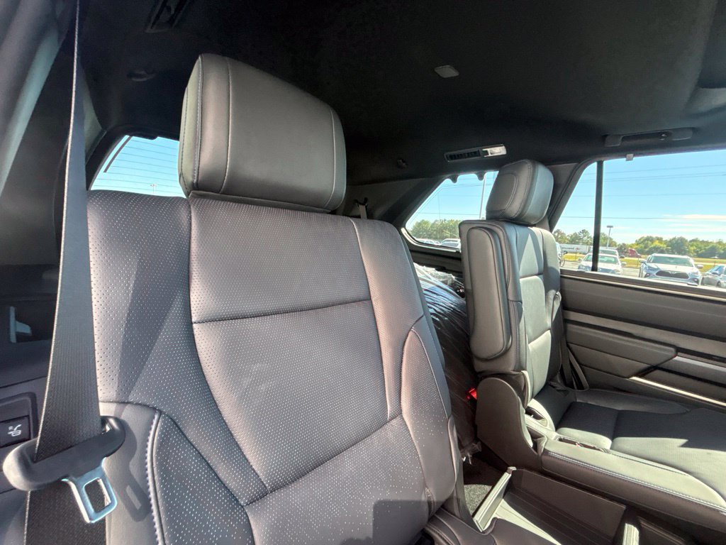 New 2026 Toyota Sequoia Platinum AWD/4WD image 32