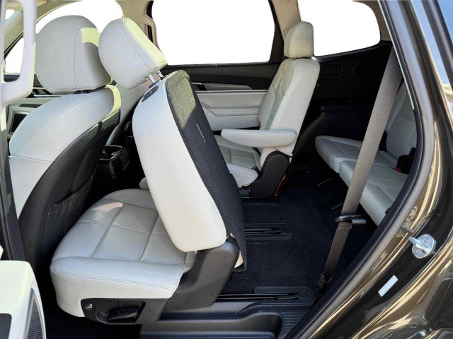 Used 2022 Kia Telluride SX FWD image 46