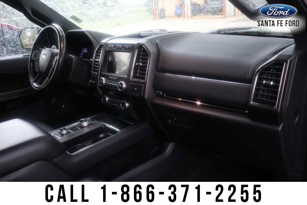 Used 2019 Ford Expedition Limited w/ Driver Assistance Package AWD/4WD image 30