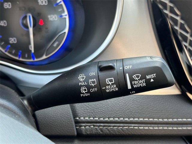 New 2025 Chrysler Pacifica Limited w/ Uconnect Theater Family Group image 12