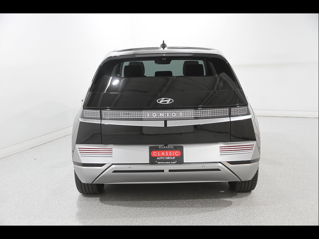 Certified 2024 Hyundai Ioniq 5 Limited RWD image 23