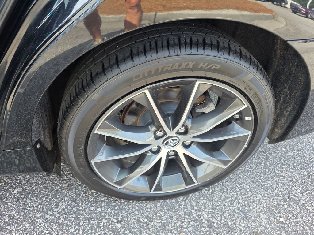 Used 2016 Toyota Camry XSE w/ Moonroof Package FWD image 47