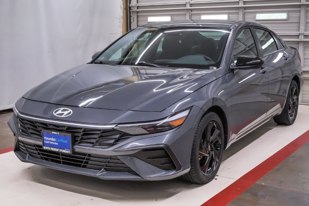 Certified 2026 Hyundai Elantra Sport FWD image 1