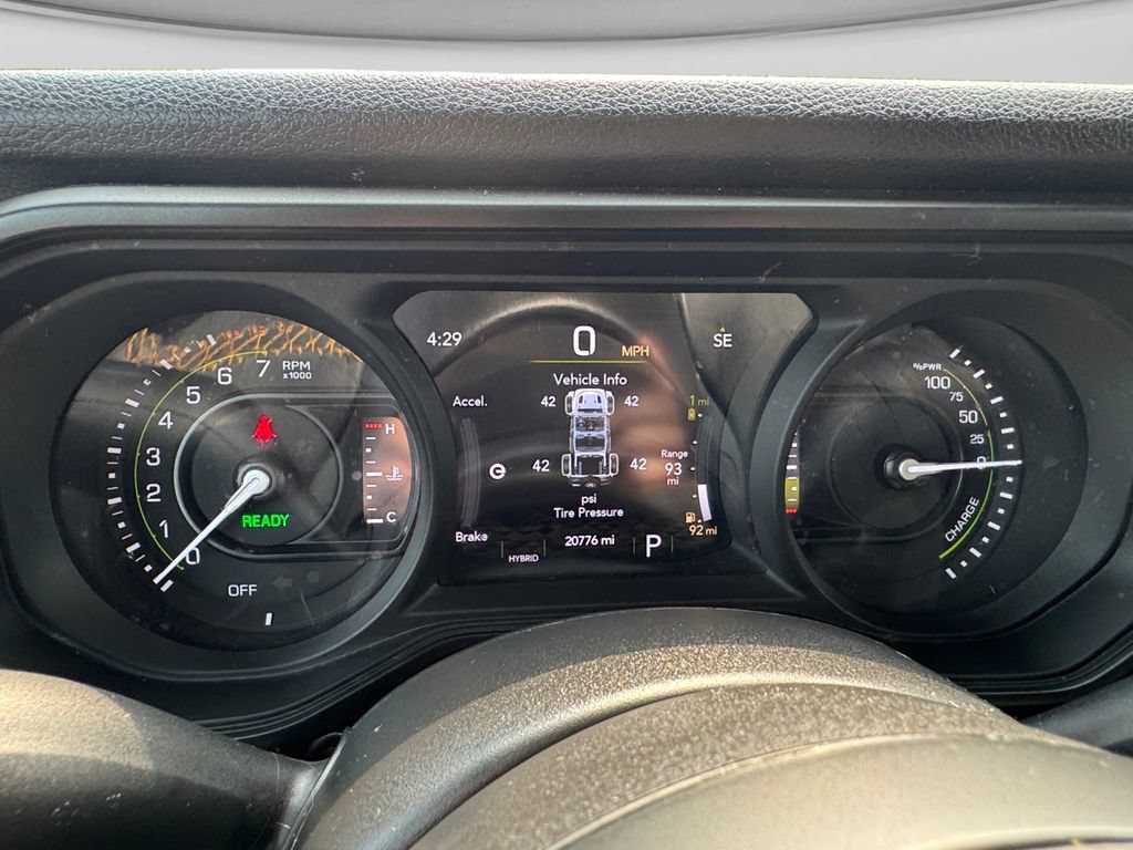 Used 2024 Jeep Wrangler Unlimited AWD/4WD image 14