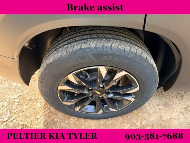 Used 2021 Chevrolet TrailBlazer LT image 12