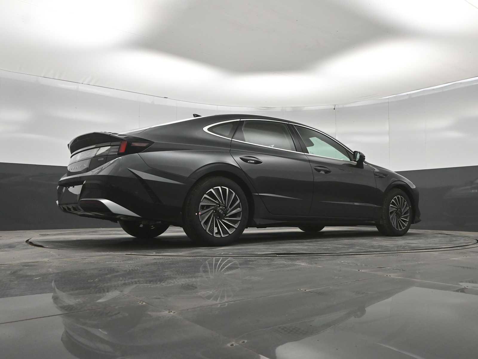 New 2026 Hyundai Sonata Limited FWD image 41