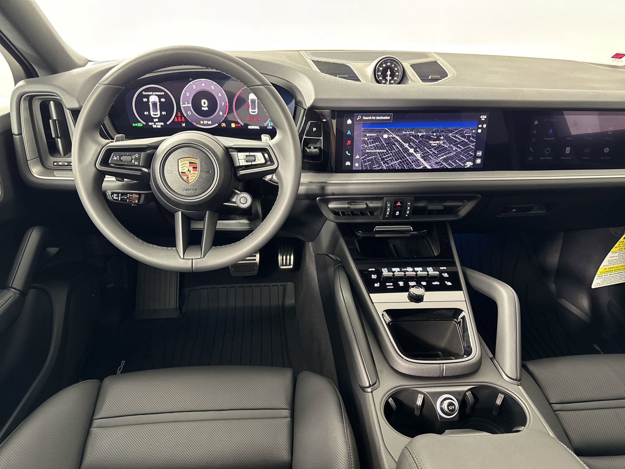 Certified 2025 Porsche Cayenne S image 25