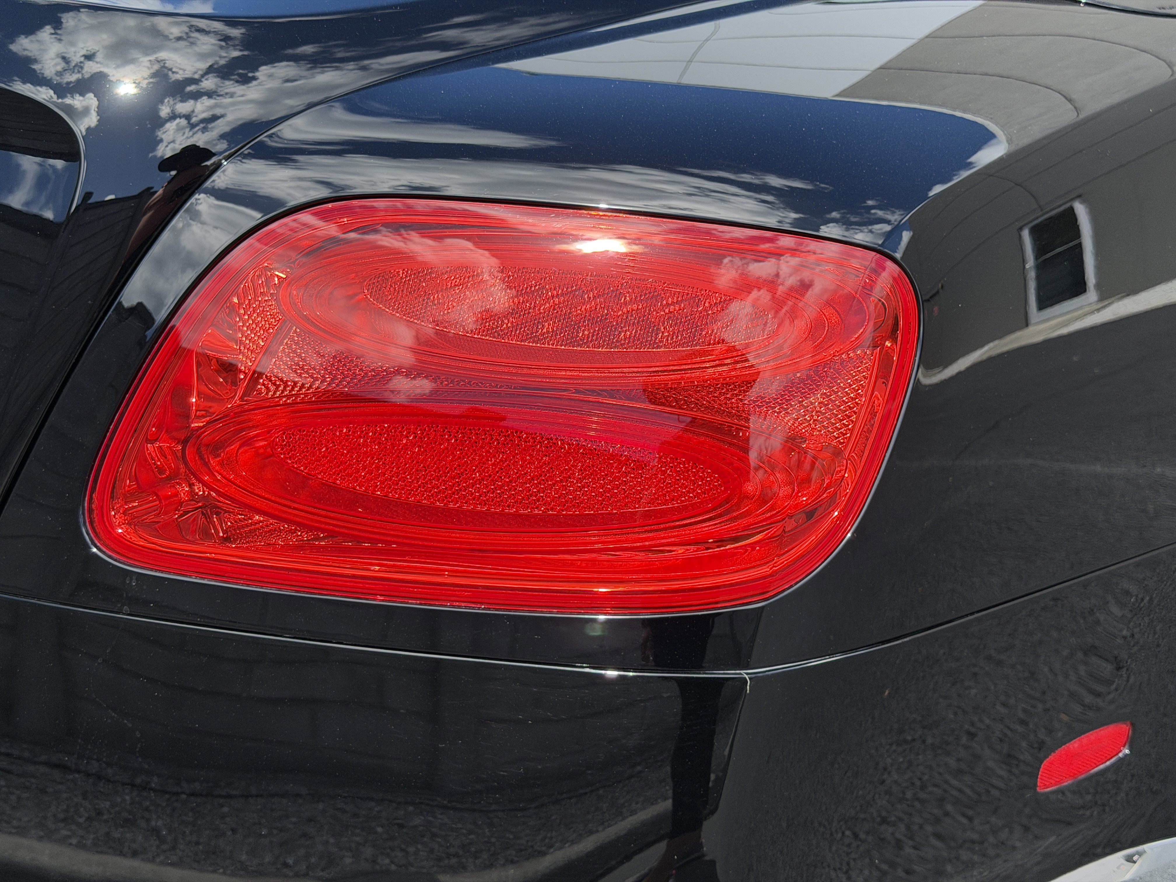 Used 2013 Bentley Continental GT image 13