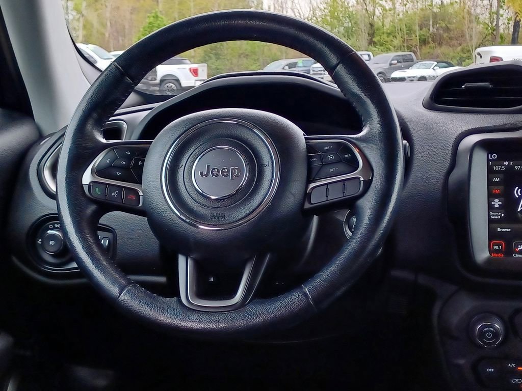 Used 2021 Jeep Renegade Limited AWD/4WD image 27