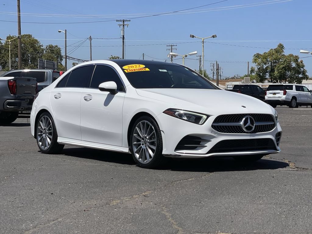 Used 2022 Mercedes-Benz A 220 image 1