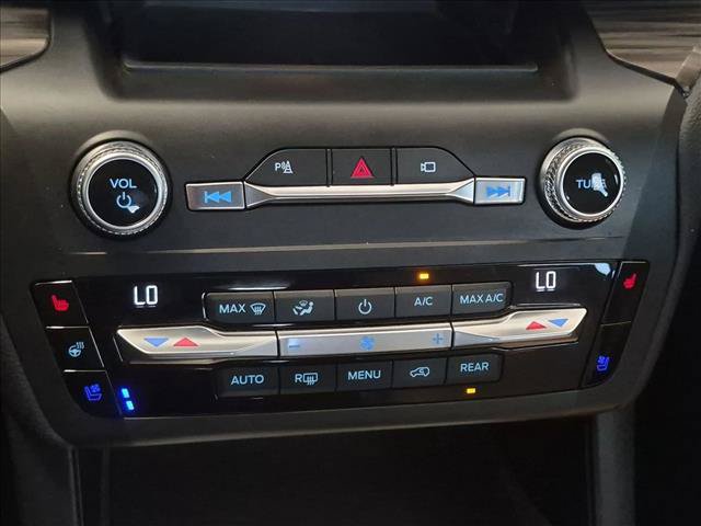 Used 2020 Ford Explorer Limited RWD image 11