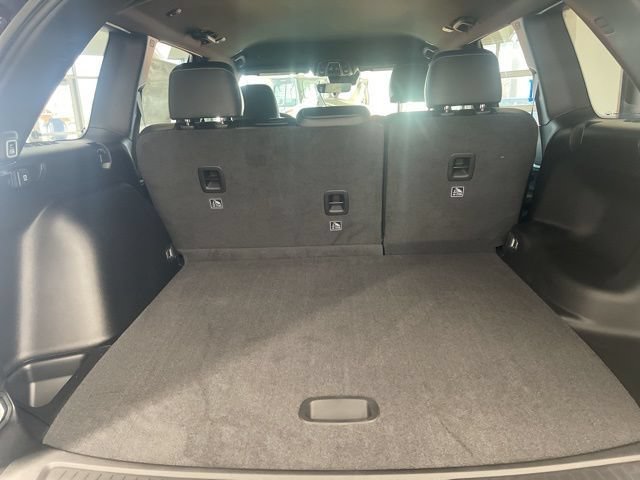 New 2026 Jeep Grand Cherokee Altitude AWD/4WD image 12
