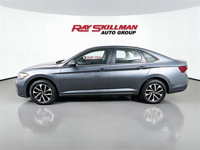 Used 2024 Volkswagen Jetta S image 4