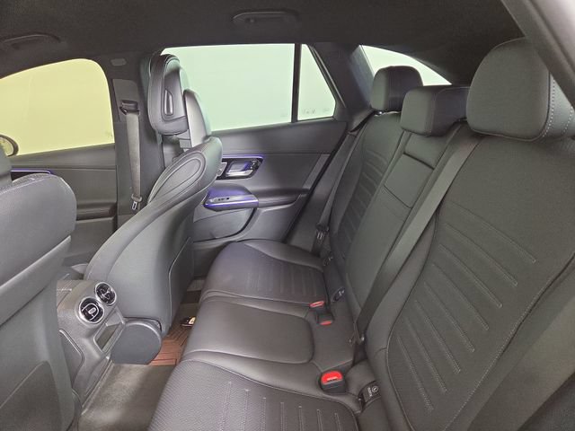 Used 2026 Mercedes-Benz GLC 300 4MATIC image 15