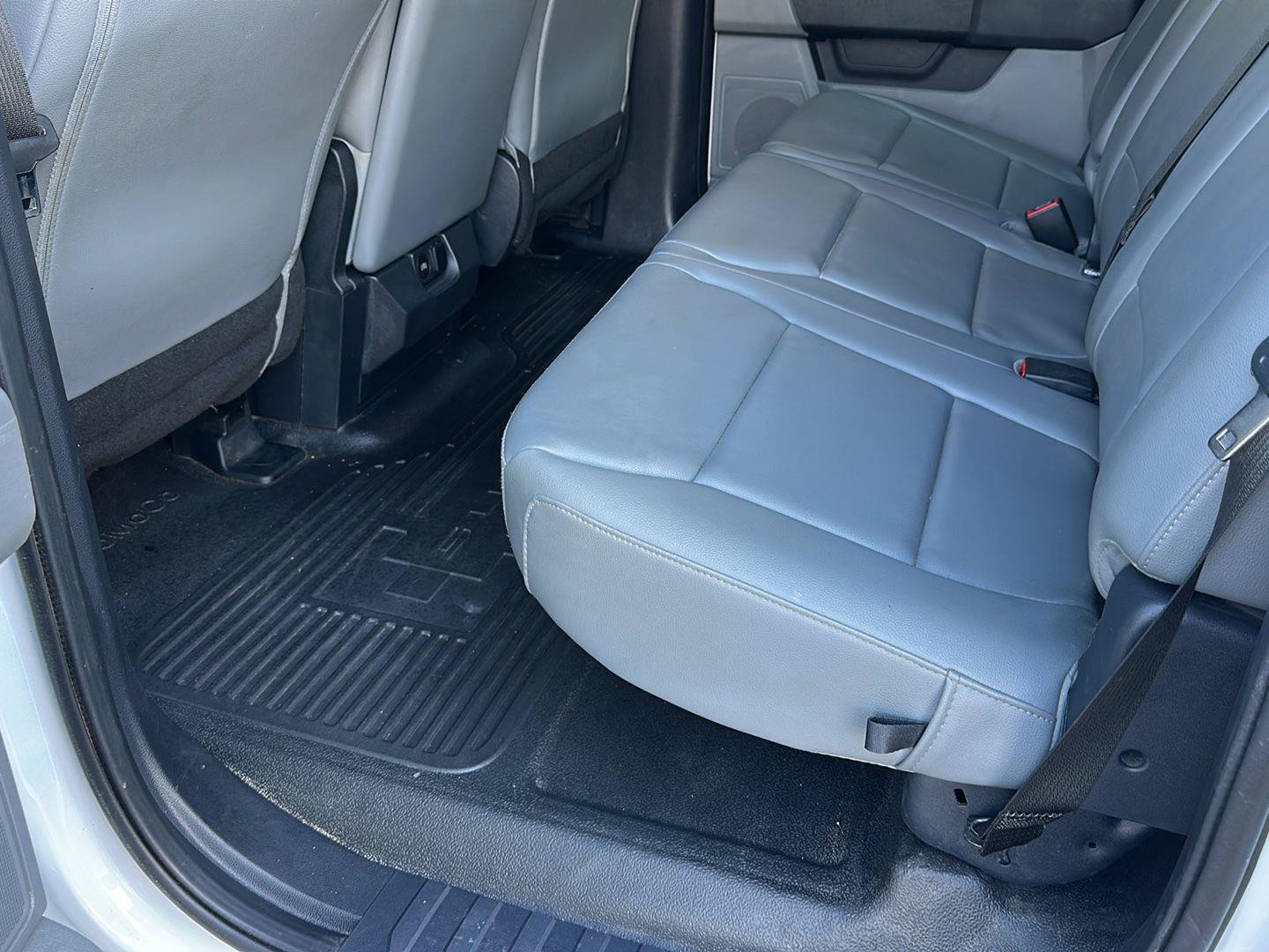 Used 2024 Ford F550 4x4 Crew Cab Super Duty image 21