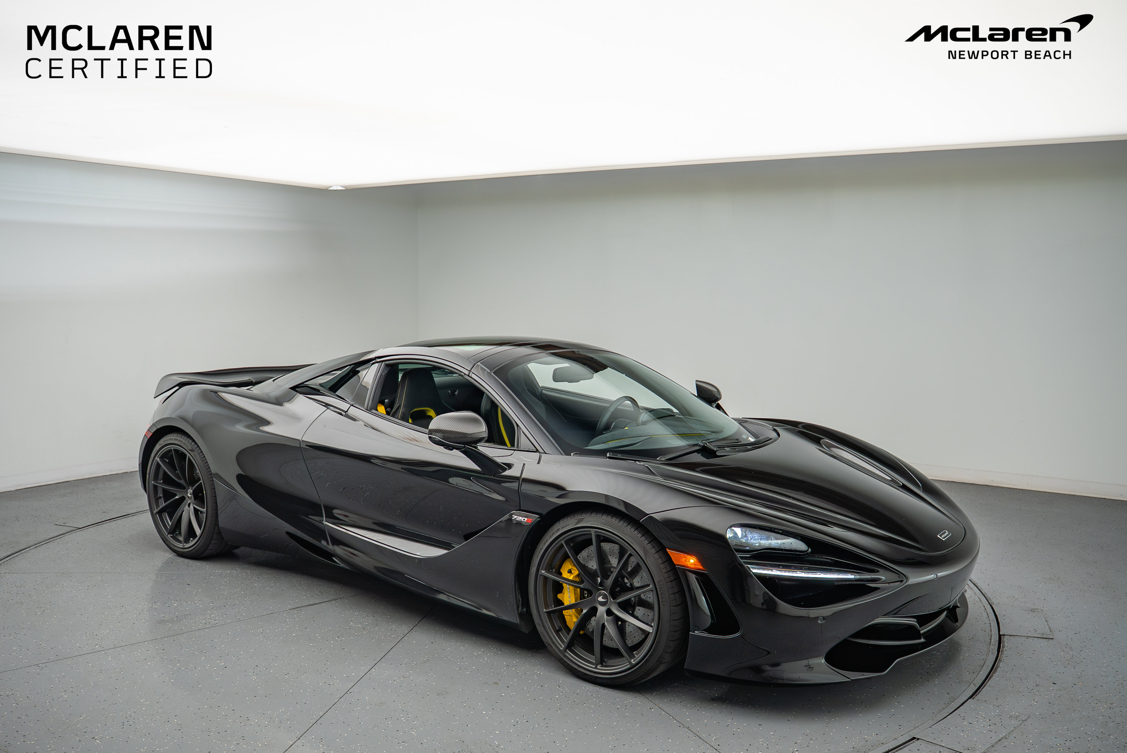 Used 2023 McLaren 720S Spider image 21