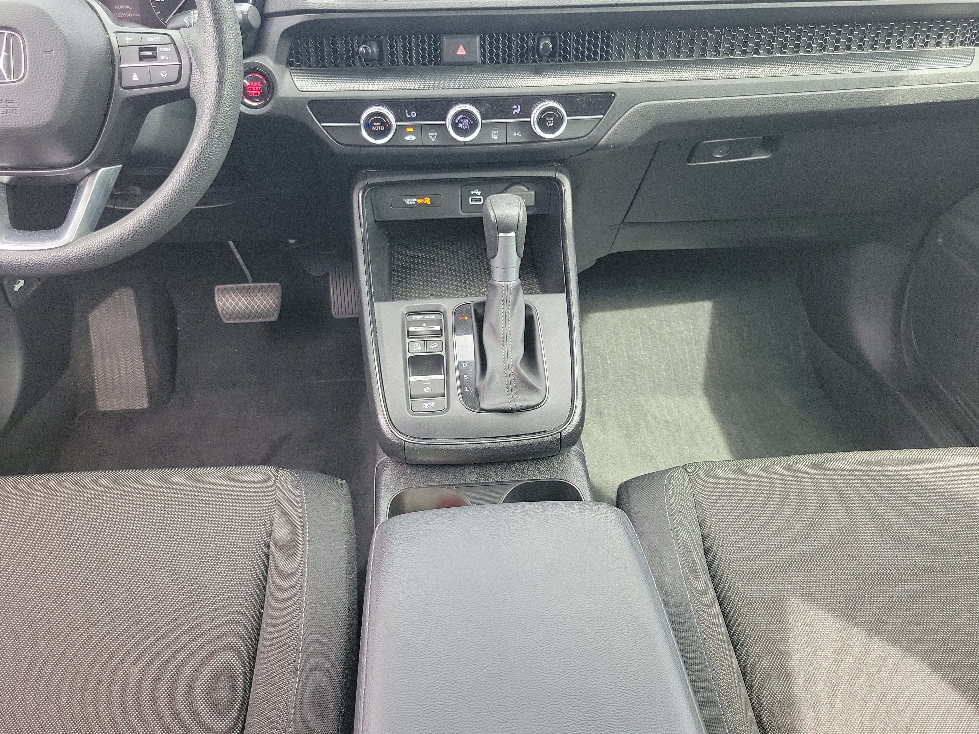 Used 2024 Honda CR-V LX image 18