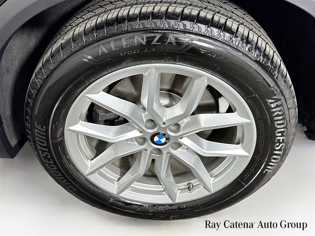Used 2022 BMW X5 xDrive40i w/ Premium Package image 32