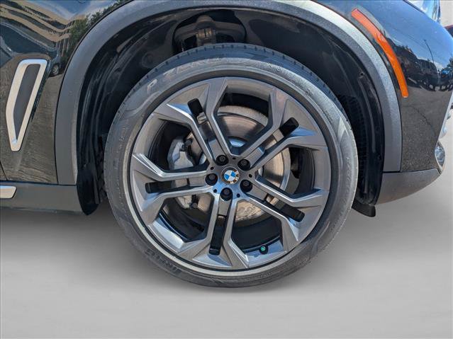 Used 2019 BMW X5 xDrive40i w/ Convenience Package AWD/4WD image 22