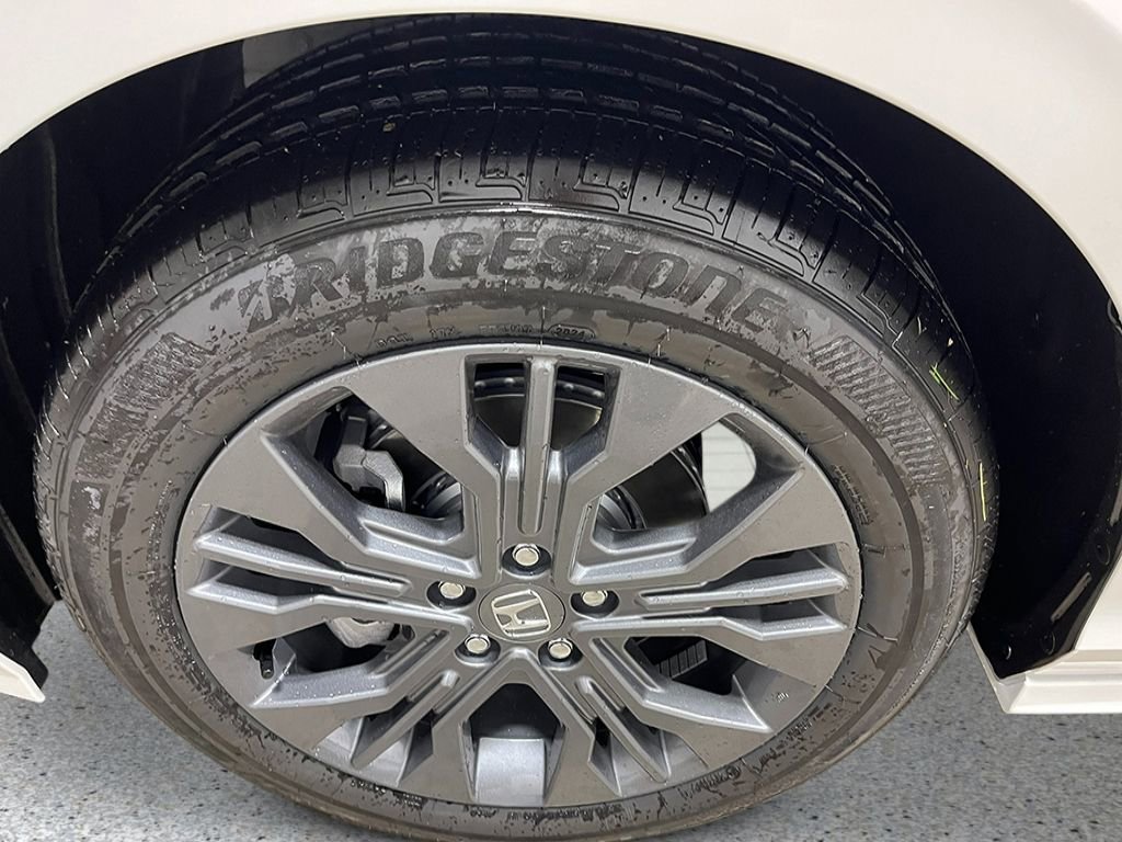 New 2026 Honda Odyssey Touring image 12