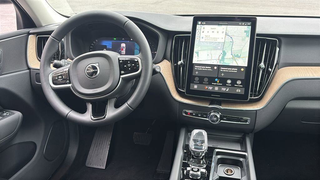 New 2026 Volvo XC60 T8 Plus w/ Protection Package Premier AWD/4WD image 7