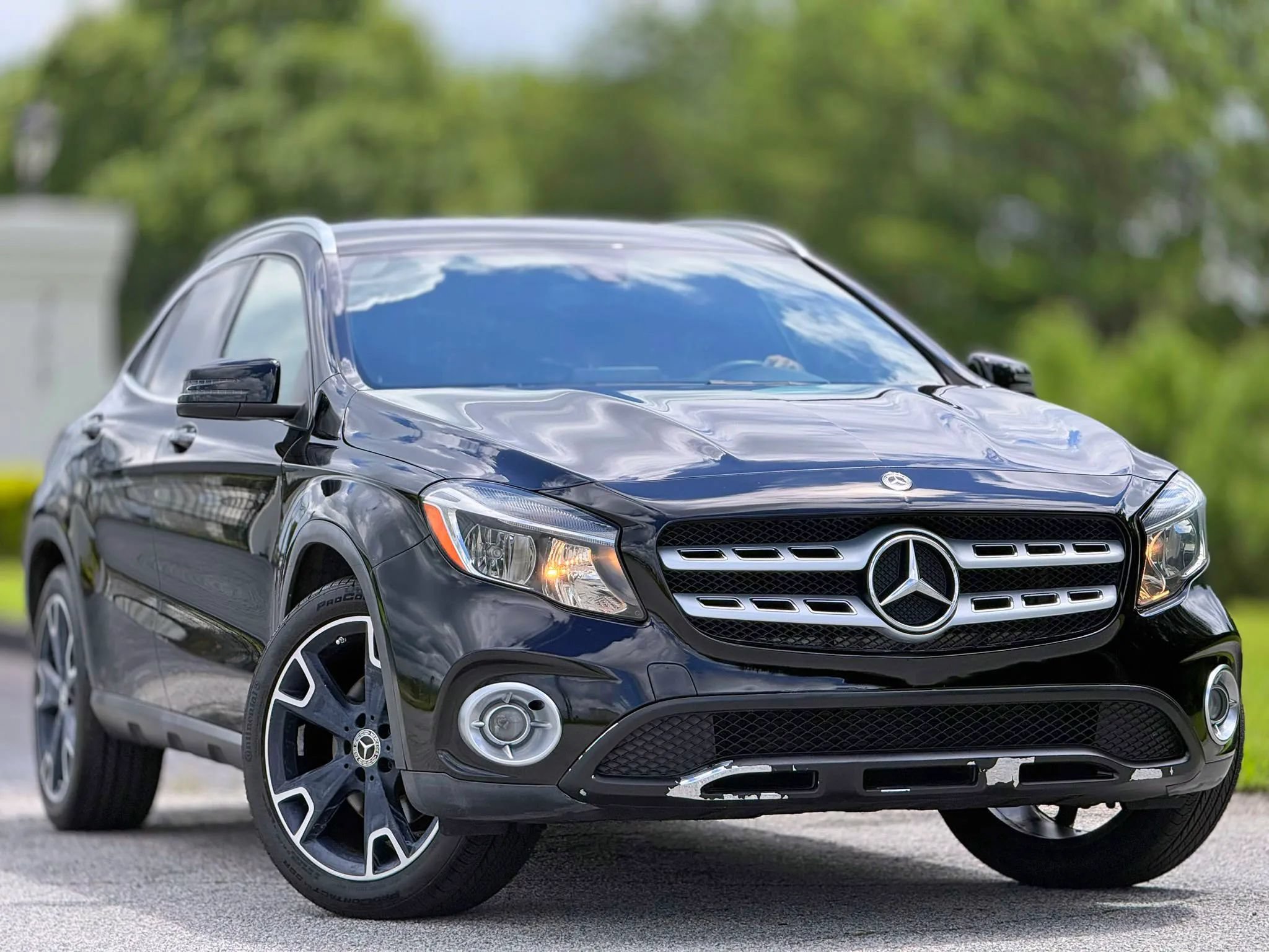 Used 2020 Mercedes-Benz GLA 250 w/ Premium Package image 4