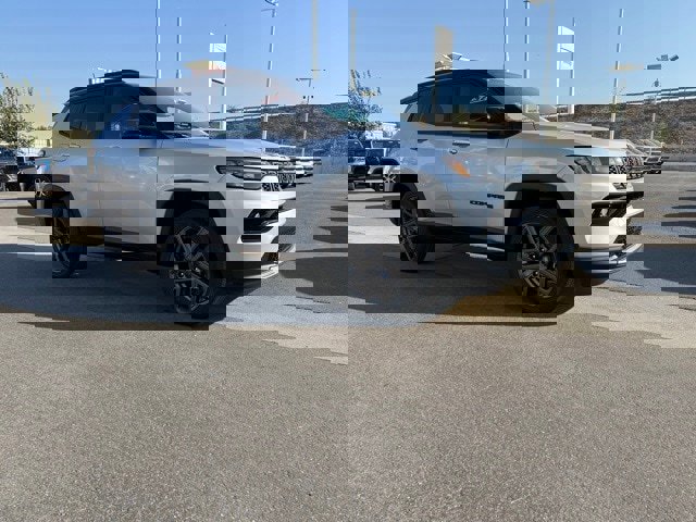 New 2026 Jeep Compass Limited w/ Sun, Sound & Navigation Group image 9