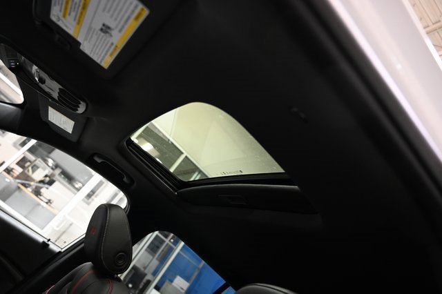 New 2026 Chevrolet Trax RS w/ Sunroof Package image 19