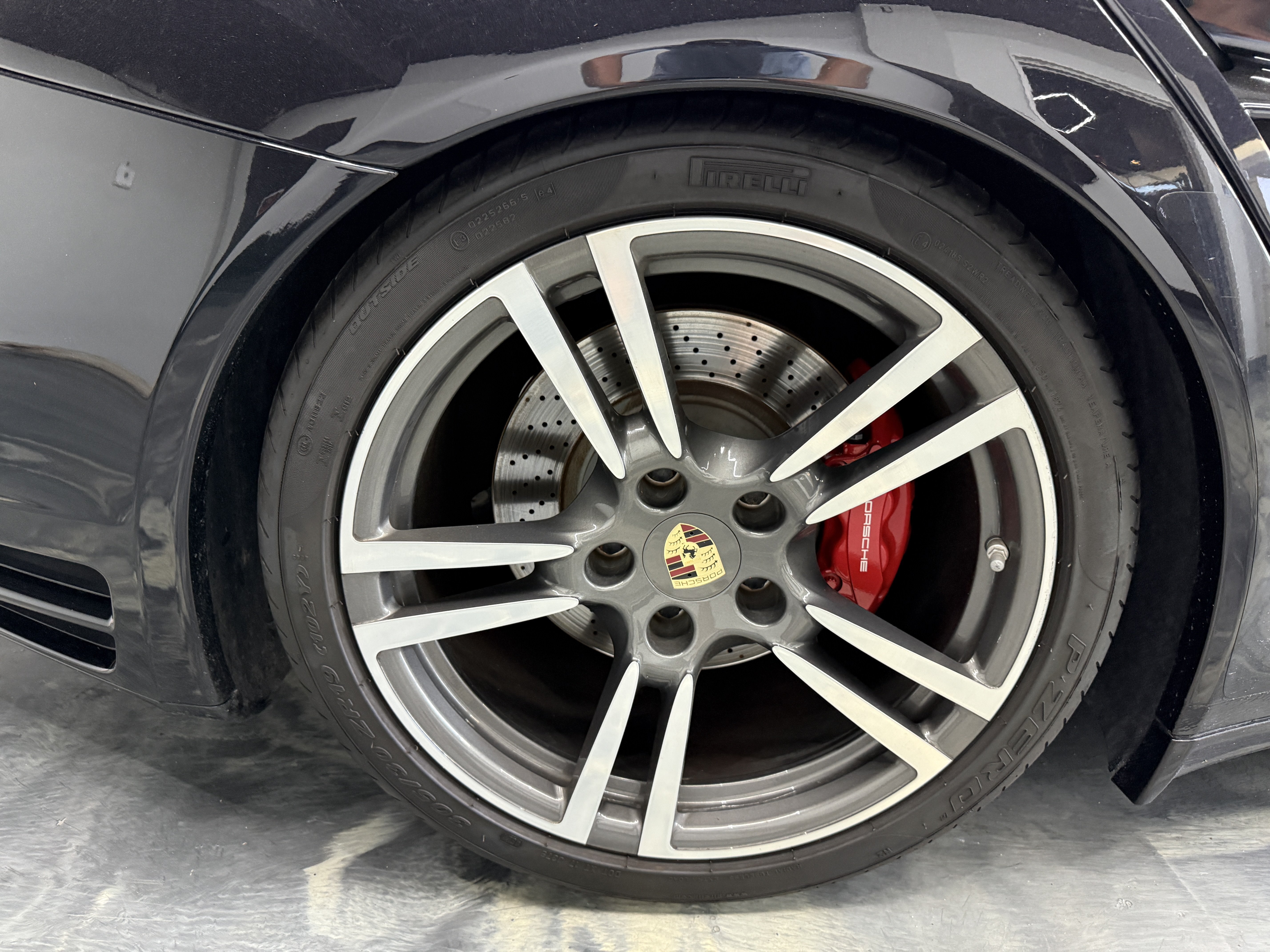 Used 2012 Porsche 911 Turbo AWD/4WD image 33