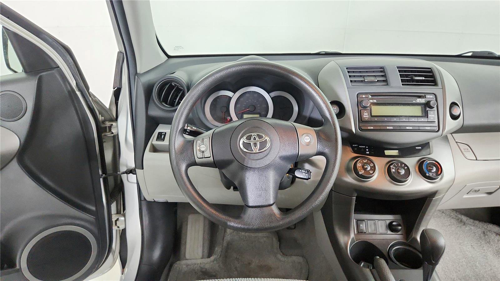 Used 2012 Toyota RAV4 4WD w/ Value Pkg image 11