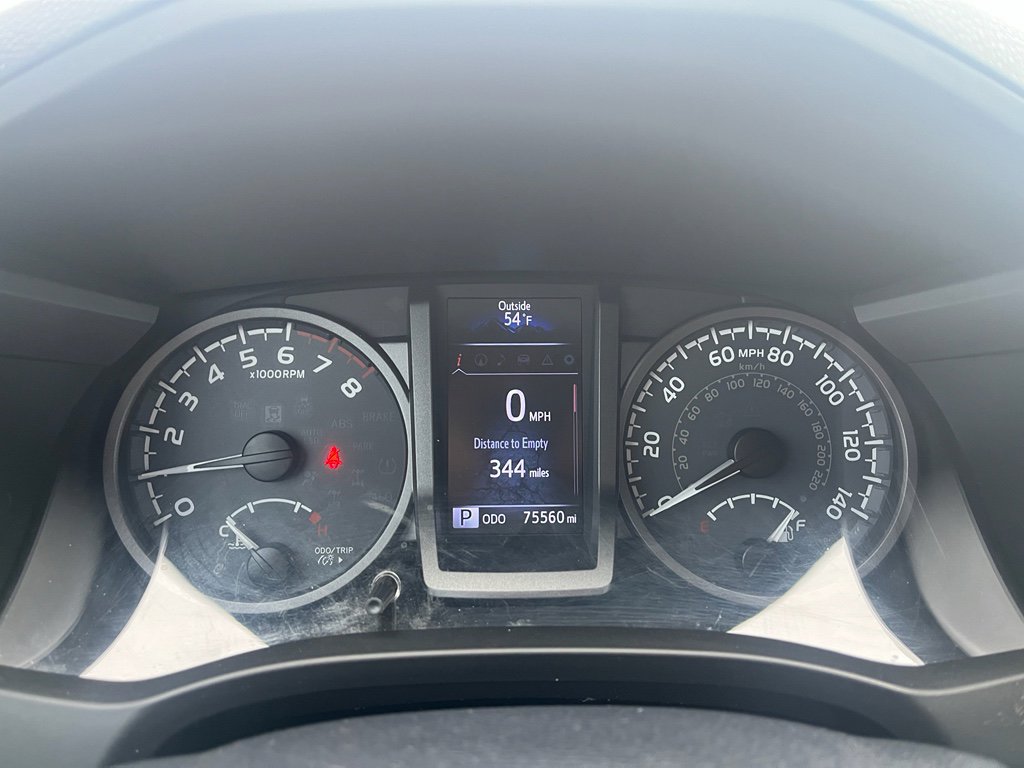 Used 2017 Toyota Tacoma TRD Pro image 3