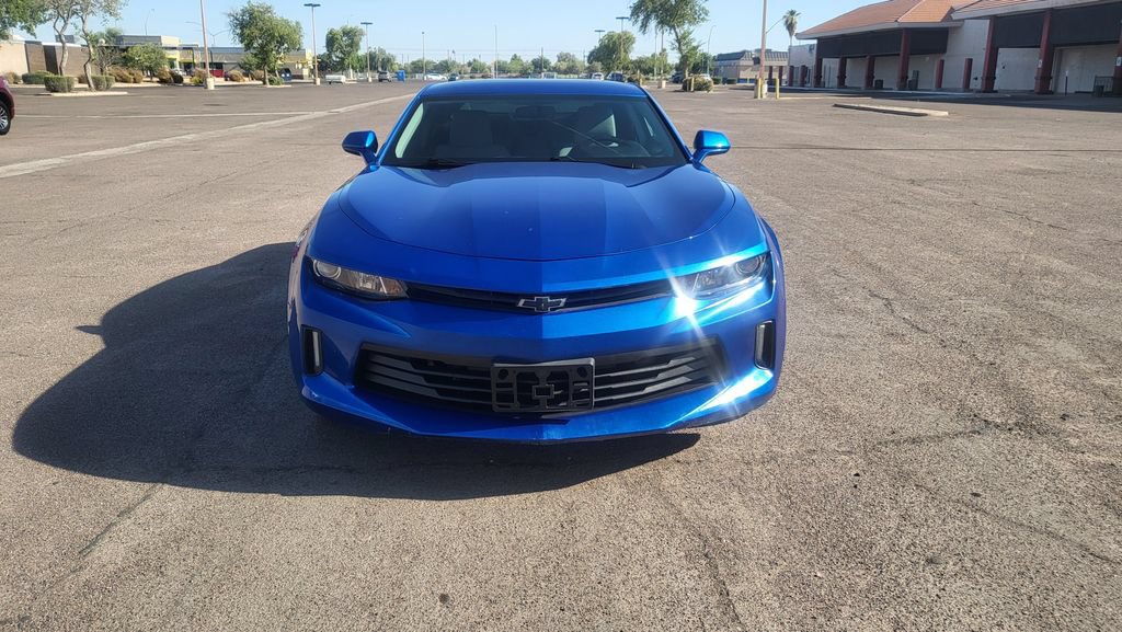 Used 2017 Chevrolet Camaro LT w/ Technology Package RWD image 3