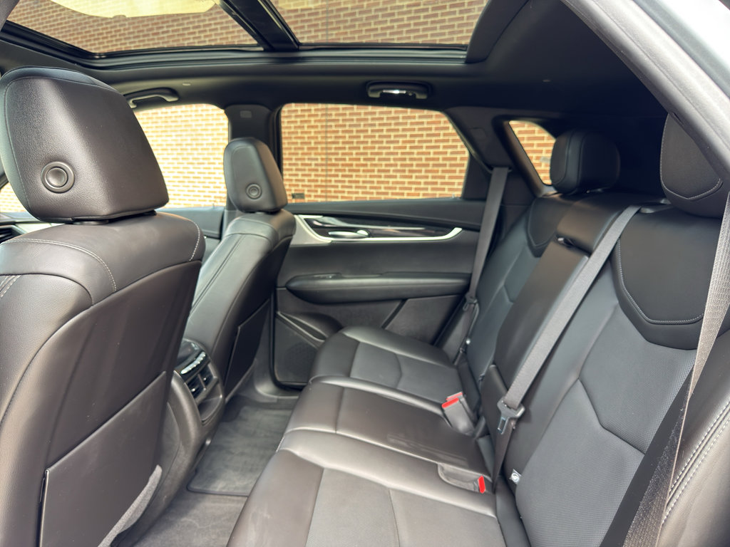 Used 2023 Cadillac XT5 Premium Luxury image 14
