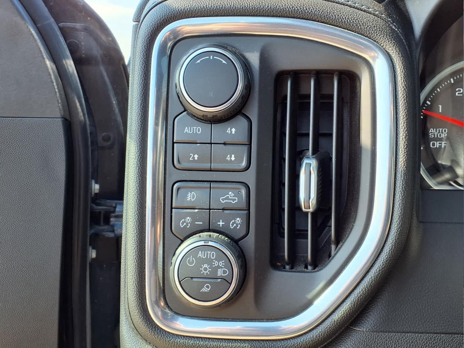 Used 2019 Chevrolet Silverado 1500 High Country AWD/4WD image 14