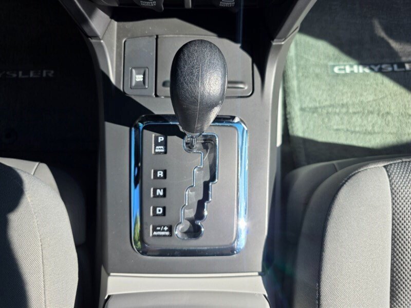 Used 2007 Chrysler Pacifica AWD image 42