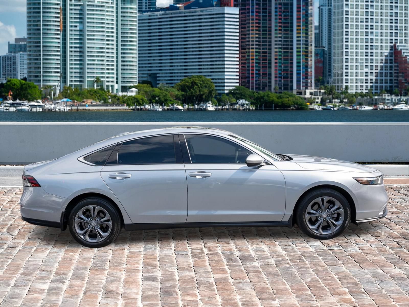 Certified 2024 Honda Accord EX image 4