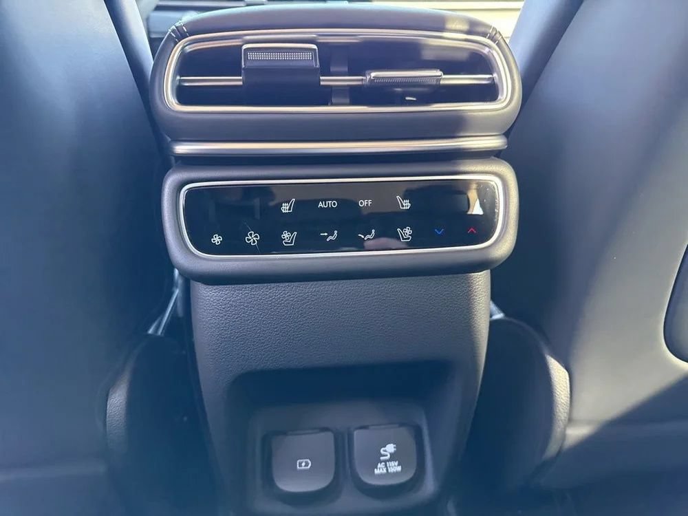 New 2026 Genesis GV80 3.5T Prestige AWD/4WD image 13