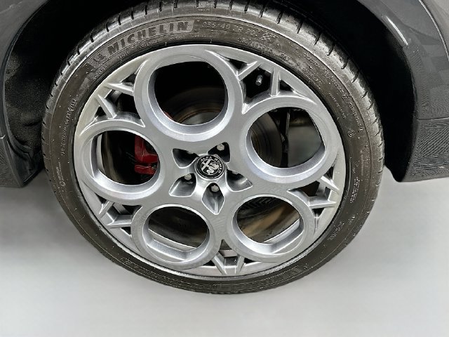Used 2024 Alfa Romeo Tonale Veloce AWD/4WD image 33