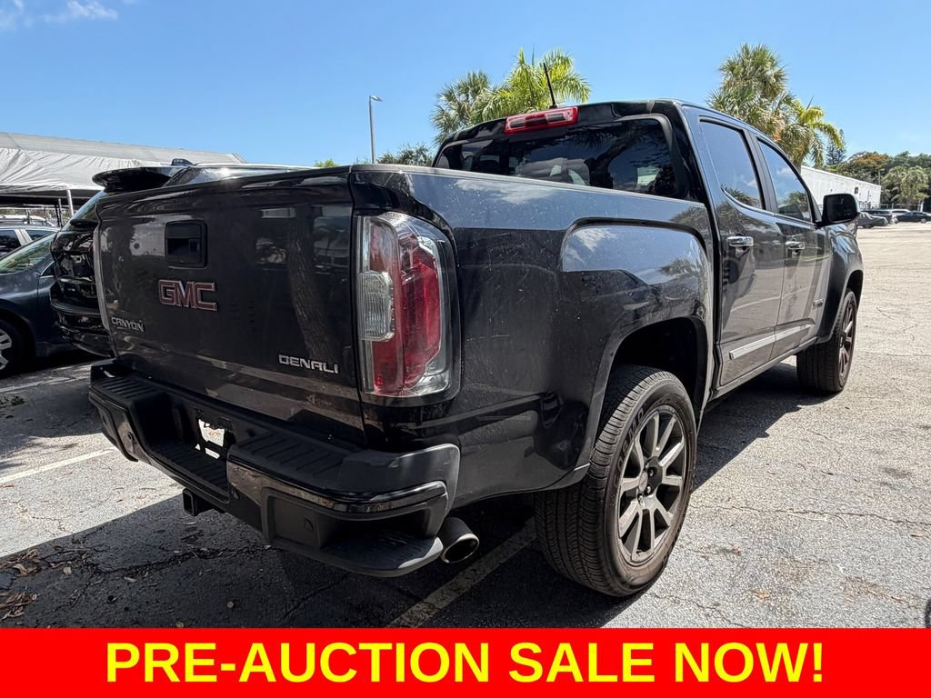 Used 2019 GMC Canyon Denali RWD image 6