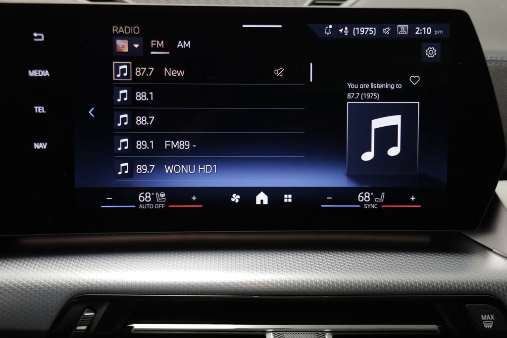 New 2026 BMW X2 xDrive28i w/ Technology Package AWD/4WD image 9