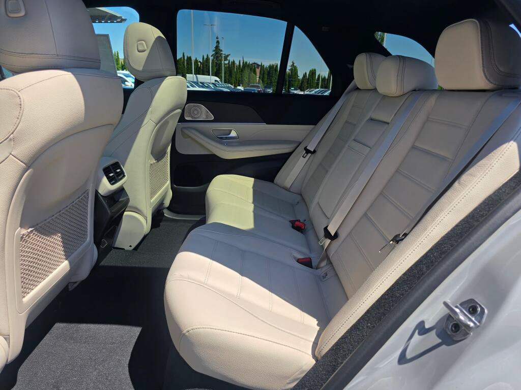 New 2026 Mercedes-Benz GLE 450 4MATIC image 18
