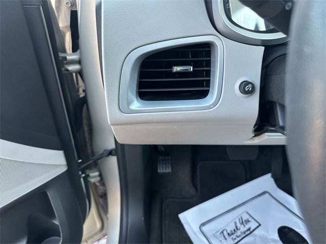 Used 2011 Chevrolet Equinox LS image 12