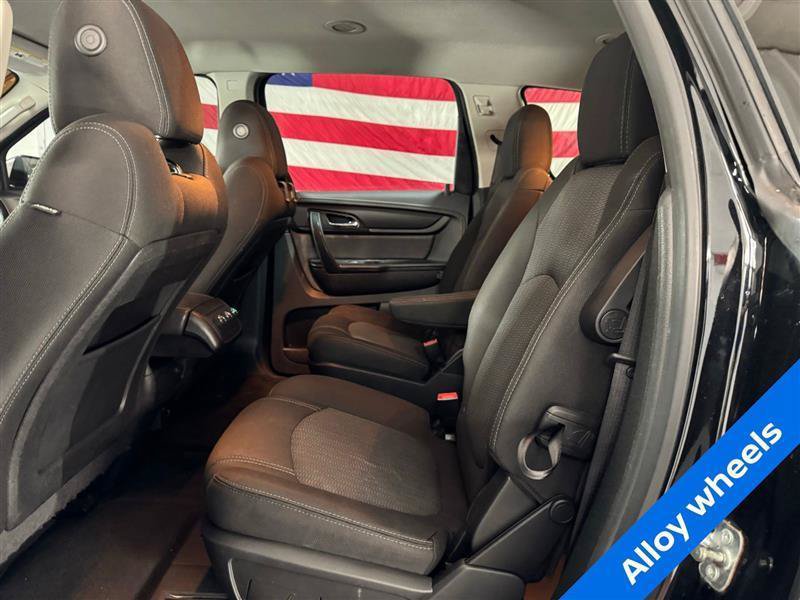Used 2017 Chevrolet Traverse LT AWD/4WD image 10