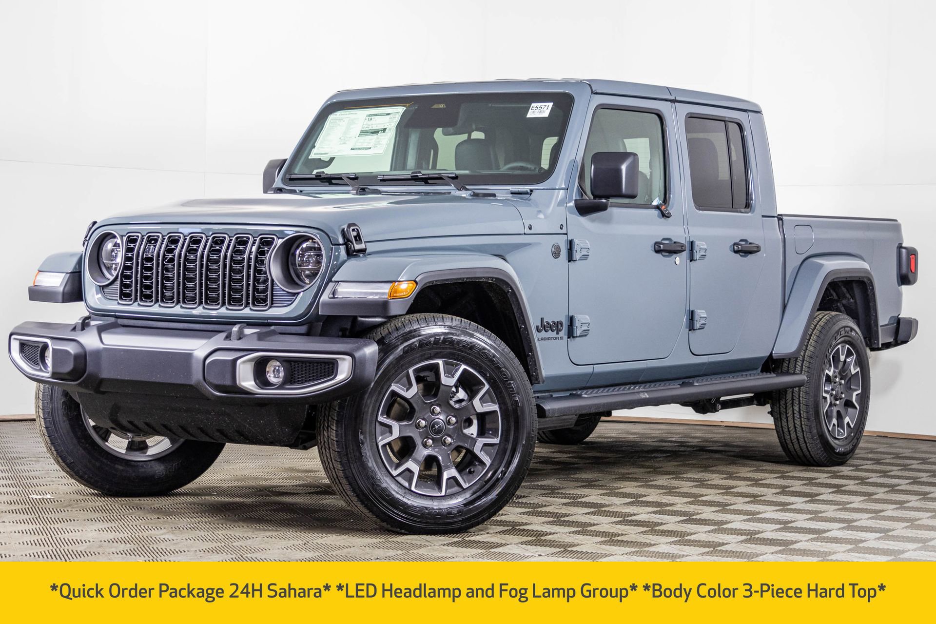 New 2026 Jeep Gladiator Sport S image 2