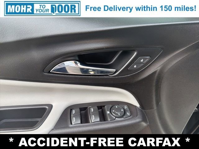 Used 2020 Chevrolet Equinox LS image 11