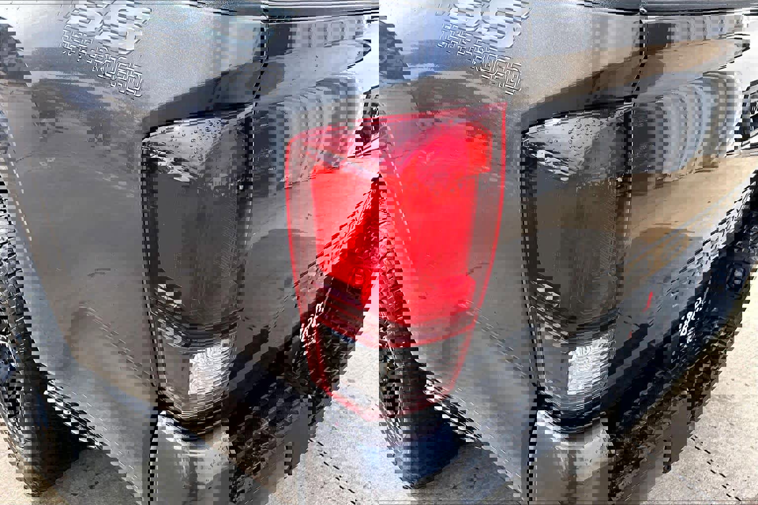 Used 2021 Toyota Tacoma SR w/ SR Convenience Package RWD image 27