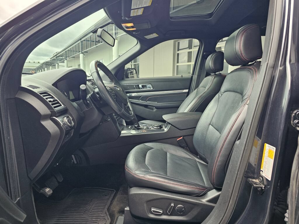 Used 2017 Ford Explorer Sport AWD/4WD image 21