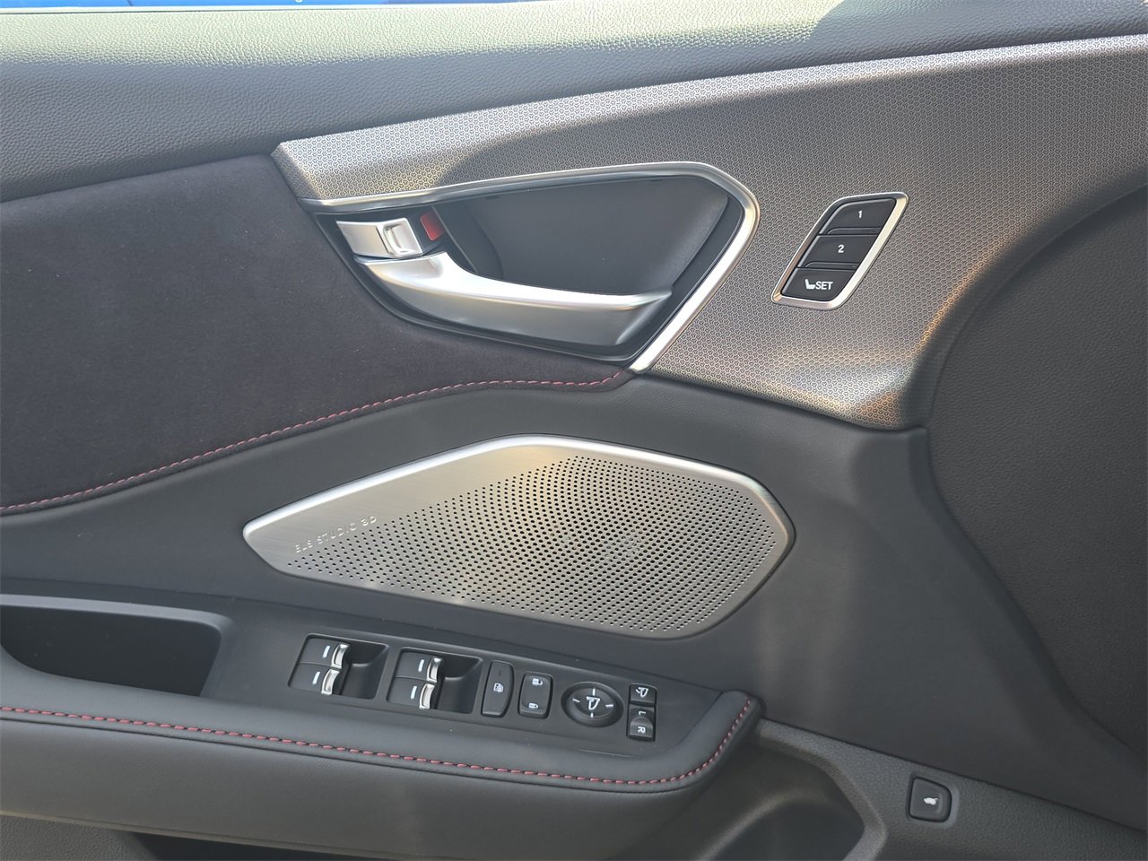 New 2025 Acura RDX AWD w/ A-Spec & Advance Pkg image 21